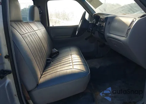 1996 Ford Ranger from USA, damaged, VIN 1FTCR10U3TTA18782